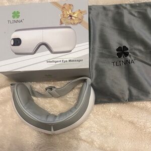 Eye Massager - White and Gray